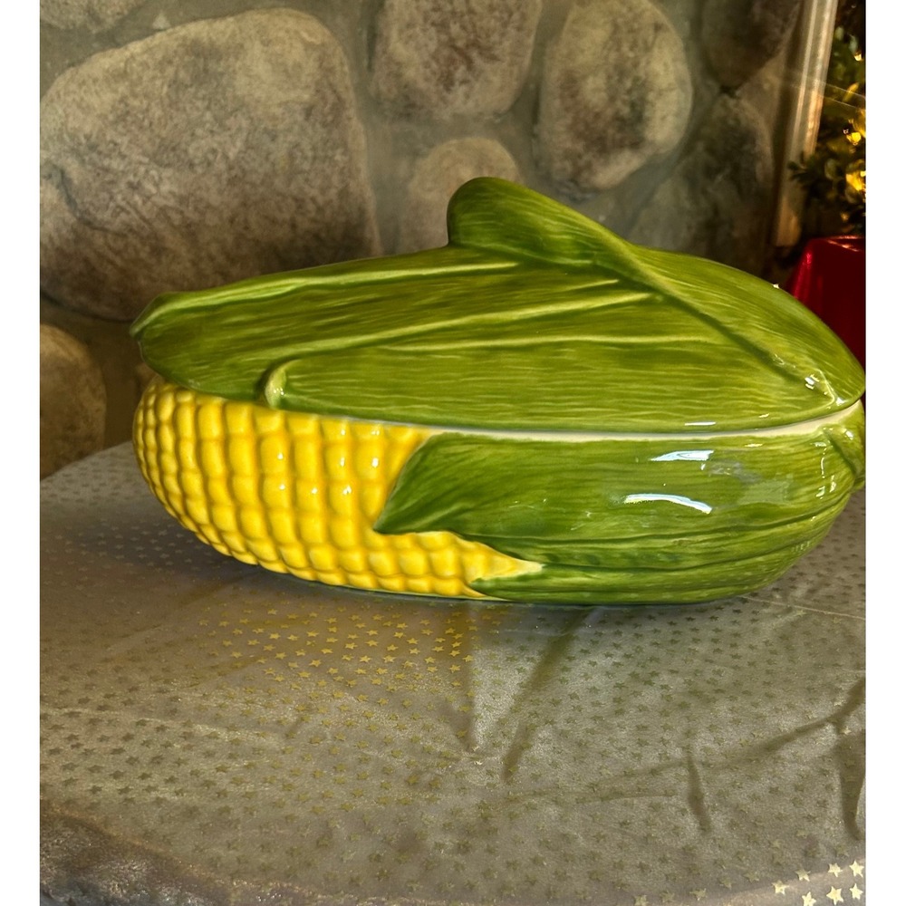 Shawnee Pottery Corn King Covered Casserole Dish Vintage Ceramic Serving Bowl